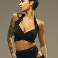 Top STRING black