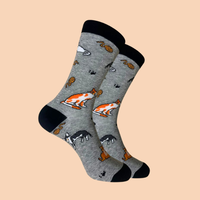 גרביים מעוצבים חתולים וכדורי צמר