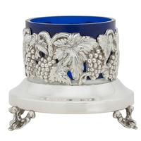 Pure silver grapevine salt shaker