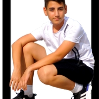 תמונה בחיתוך על עץ