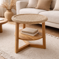 Sienna שולחן צד מעץ טיק וראטן