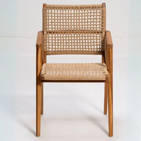 Solo כסא אוכל וראטן עם ידיות