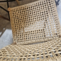 כסא אוכל דאגלס סינטטי
