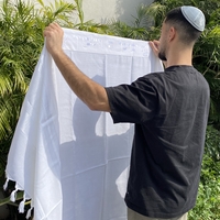 טלית צמר מהודרת עטרה ופינות צבע לבן 