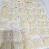 رفيولي بحشوة الجبنة -  sweet vanilla