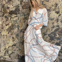 Dress לבן שיפון