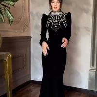 שמלת קטיפה מבד קוריאני משולבת אבנים