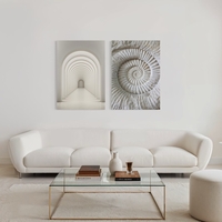 סט תמונות מינימליסטי בגווני בז עם קשתות אדריכליות וספירלה טבעית