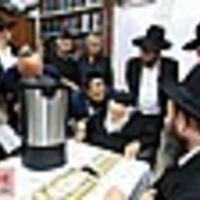 מיחם הפלא 8 ליטר 40 כוסות יוניברס UNIVERSE NR-708