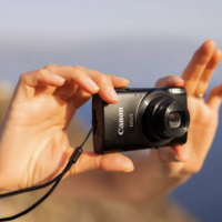 מצלמה דיגיטלית קנון Canon IXUS 285 HS A - תפריט בעברית - 3 שנות אחריות יבואן רשמי - צבע כסוף