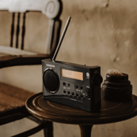 רדיו דיגיטלי AM/FM סאנג'ין SANGEAN PR-D7 - שנתיים אחריות יבואן רשמי - צבע שחור