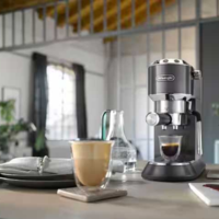 מכונת אספרסו ד'לונגי De'longhi Dedica Arte EC885.GY - שנתיים אחריות יבואן רשמי - צבע אפור