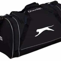 תיק ספורט Slazenger בגודל 16 - שלזינגר.