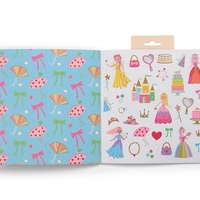 חוברת צביעה ריחנית עם מדבקות נסיכות!