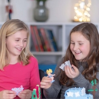 פלוס פלוס- 600 חלקים בשילוב המטריף צבעי פסטל וניאון