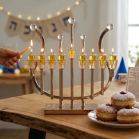 UK82642 חנוכיה 