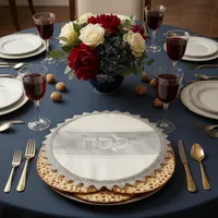 UK67295 כיסוי פסח מהודר דמוי עור עם רקמה 45 ס