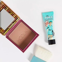 Benefit Cosmetics Hot For The Holidays Value Set