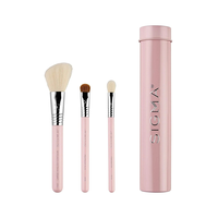 Sigma Beauty Travel Essential Trio - Makeup Brush Set for Foundation Powder Eyeshadow, Vegan Makeup Brushes for Travel - Light Pink