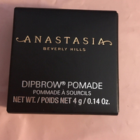 Anastasia Beverly Hills - DIPBROW Pomade משחת גבות מקצועית ועמידה במים (גוון Medium Brown)
