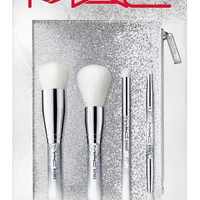 MAC Cosmetics brush of snow essential brush kit-4 PC + Pouch Brand New in Box