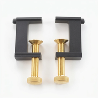 זוג תפסנים לאביזרי שולחן VERITAS CAPACITY CLAMPS