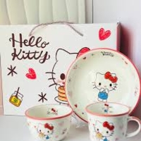 طقم هيلوكيتي Hello Kitty
