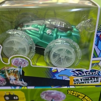 מכונית שלט משתוללת