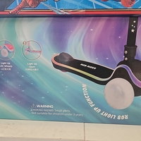 קורקינט 3 גלגלים רחבים עם אורות  (ירוק / כחול / ורוד / סגול)