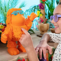 دمية تمشي مع اصوات - - PETS JUGGLY ORANGUTAN