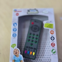ريموت تلفزيون أسود للأطفال الصغار -  الناطقة بالعربية spark toys