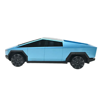 מכונית טסלה סייברטרוק OKL 001-1 עם שלט  ועמדת טעינה tesla-cybertruc