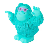 دمية تمشي مع اصوات