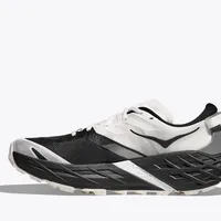 HOKA SPEEDGOAT 7 2E הוקה גברים שחור לבן