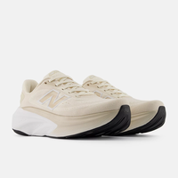 NEW BALANCE MORE WIDE ניו באלאנס נשים קרם