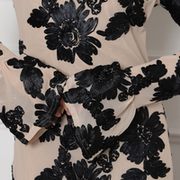 שמלת אדלינה