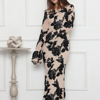 שמלת אדלינה