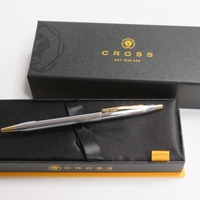 עט יוקרתי CROSS בצבע כסוף
