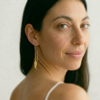 עגילי שרוך נוצה גולד