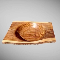 קערה מאורכת עם שפה טבעית מעץ סיסם בעבודת יד