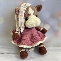 בובת סוס סרוגה בעבודת יד