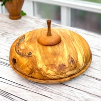 קערת הגשה עם מכסה מעץ זית