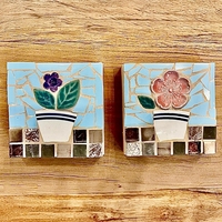 2 תמונות מיני פסיפס בעבודת יד- פרחים