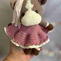 בובת סוס סרוגה בעבודת יד