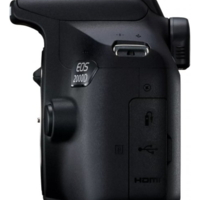 מצלמה דיגיטלית מקצועית + עדשה Canon EOS 2000D DSLR (EF-S III 18-55mm)