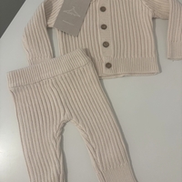 דגם אריאל - בז׳