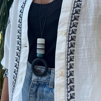 שרשרת סיליקון שחור פסים