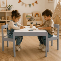 סט שולחן ושני כיסאות מעץ לילדים מבית Infanti – אפור