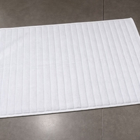 שטיח אמבטיה 70*50 גלים  לבן