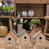 בית עץ דקורטיבי